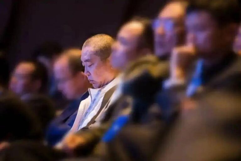 MT4自动交易脚本，究竟是理财利器还是风险陷阱？